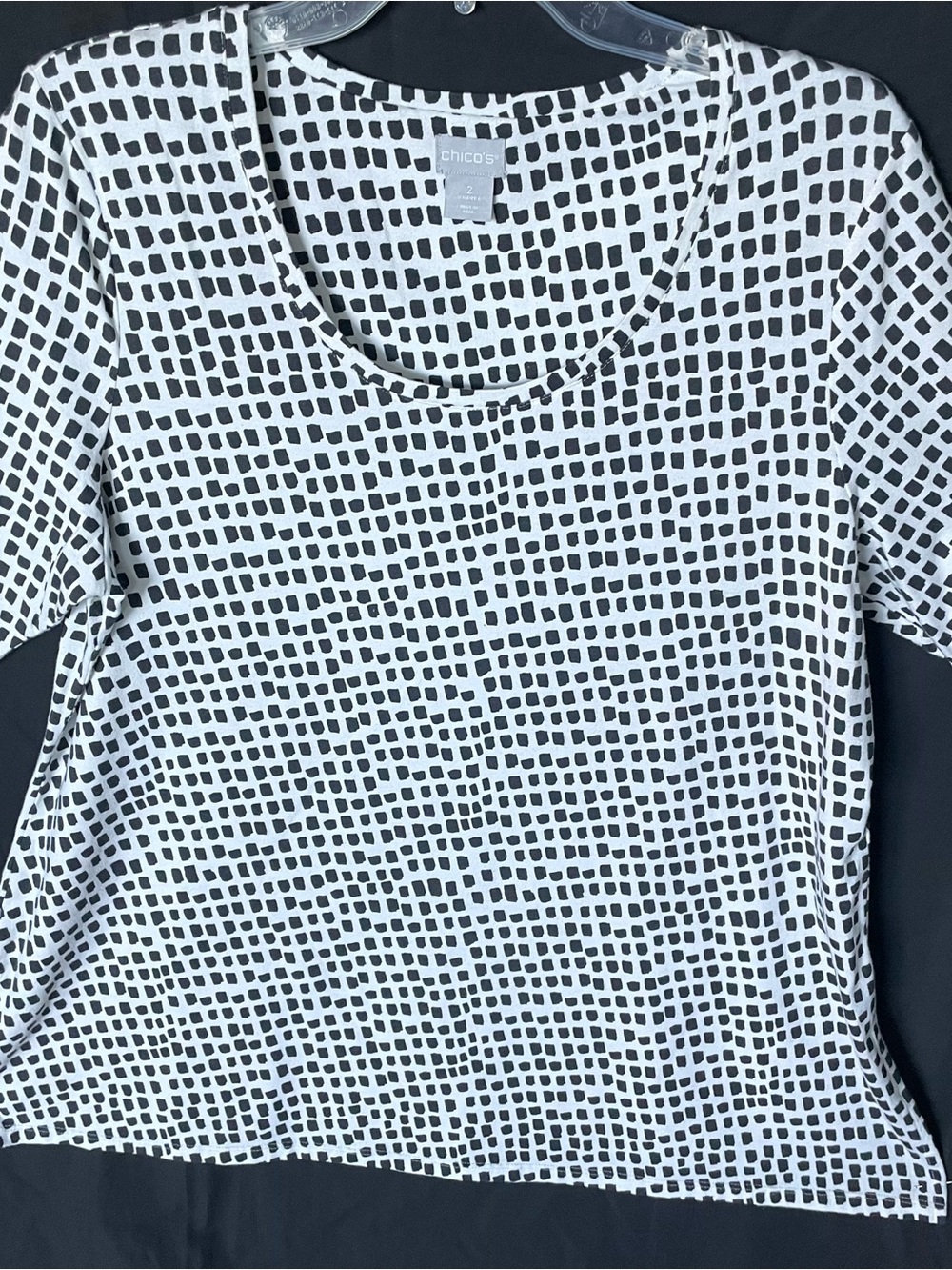 Chico's Black & White Square-Print Scoop Neck Tee